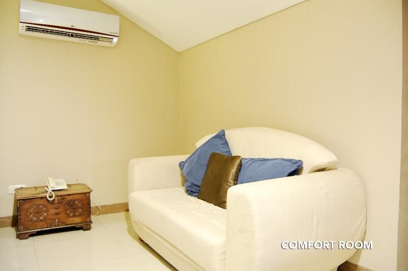 ג'קרטה W Home Cikatomas מראה חיצוני תמונה