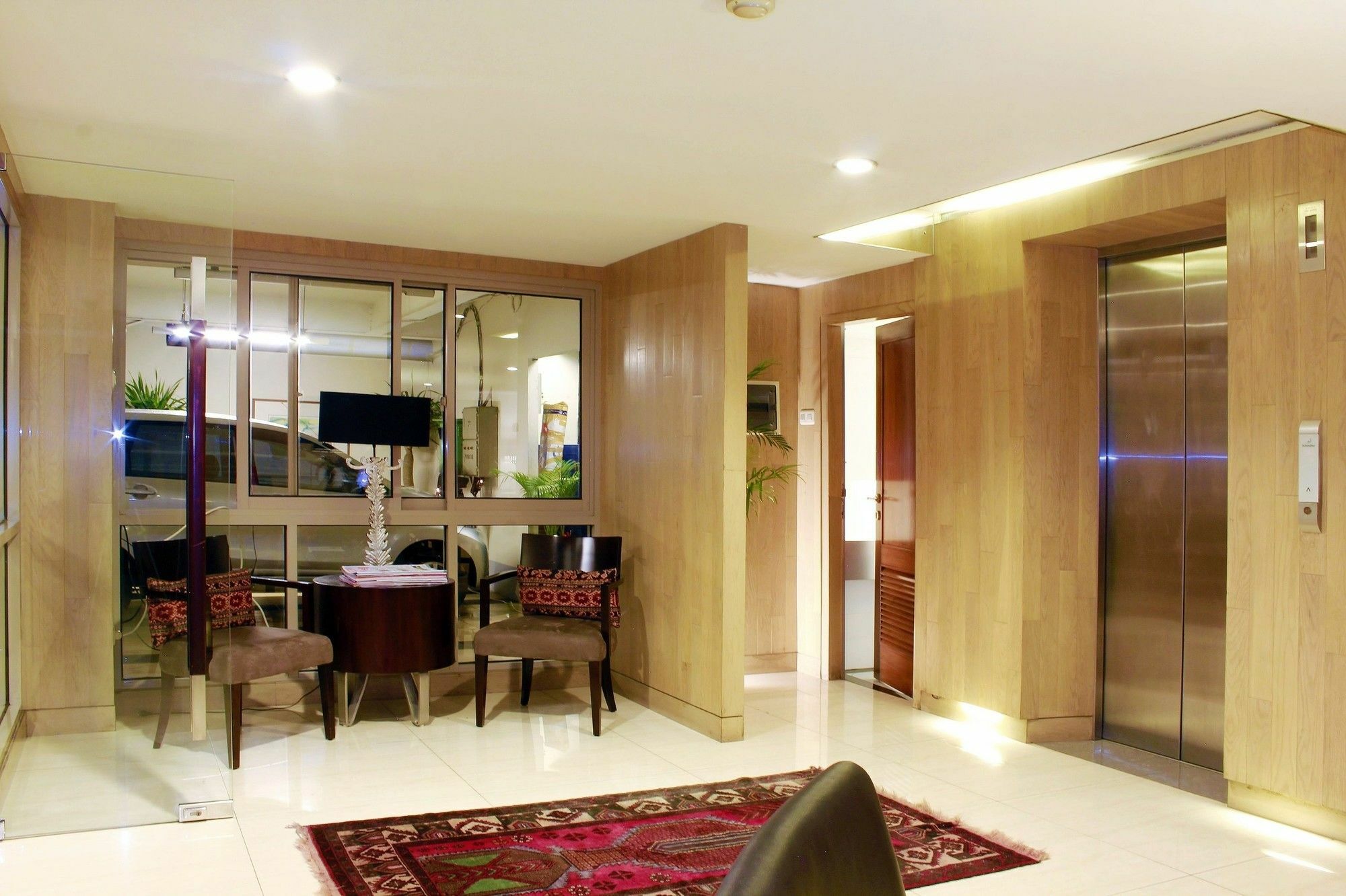 ג'קרטה W Home Cikatomas מראה חיצוני תמונה